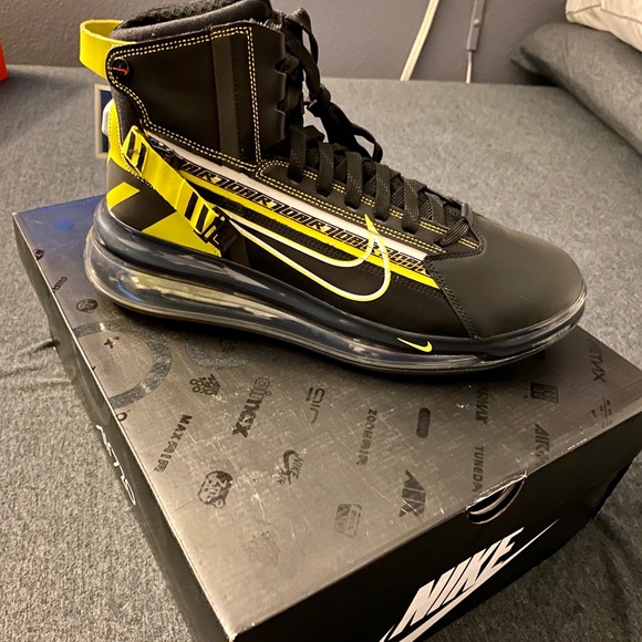 Nike Air Max 720 Saturn QS - Picture 4 of 6